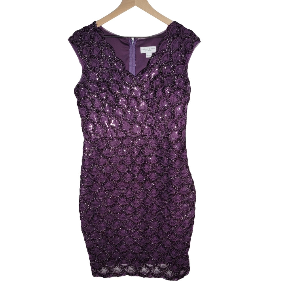 Jackie Jon Sequin Purple Scallop Sheath Dress Size 8 NWT - Picture 5 of 14